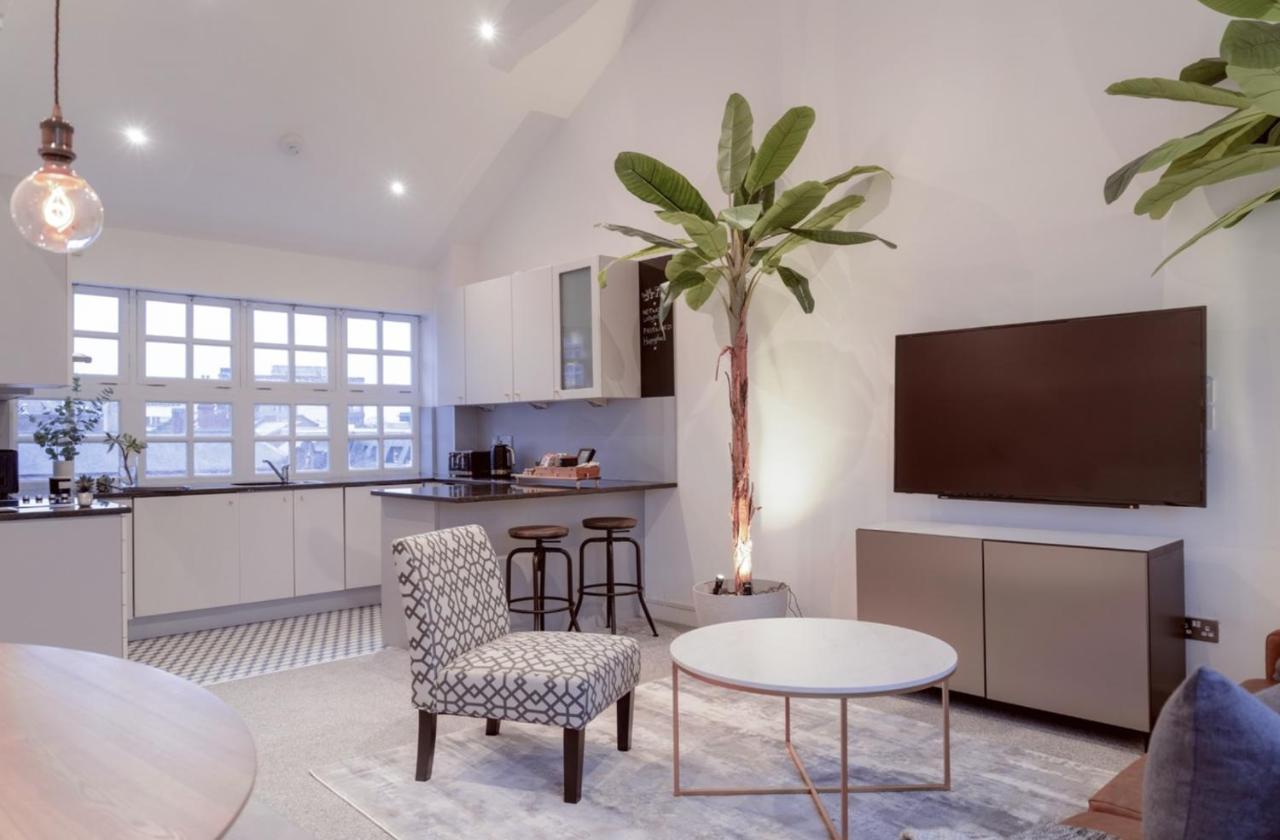 Luxury Apartment In The Heart Of Leicester With Parking Экстерьер фото